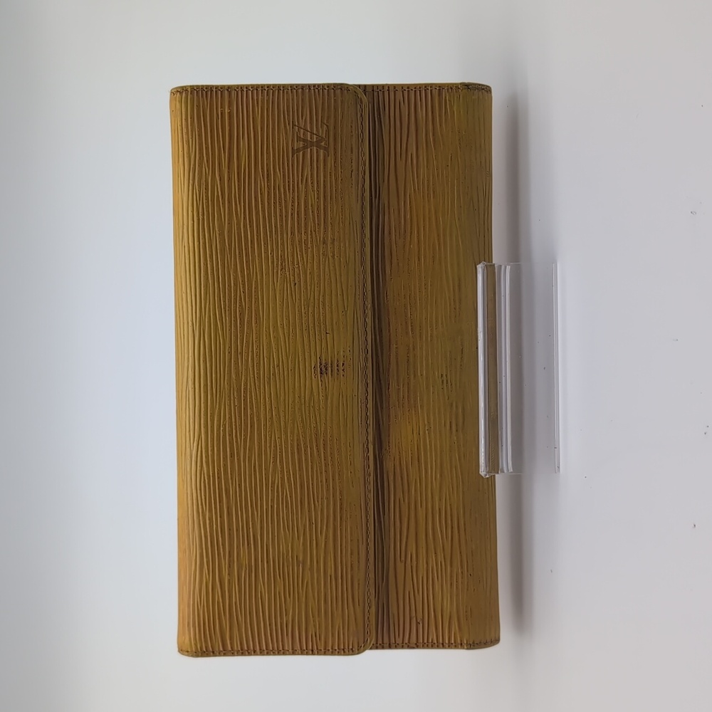 Louis Vuitton Epi long wallet